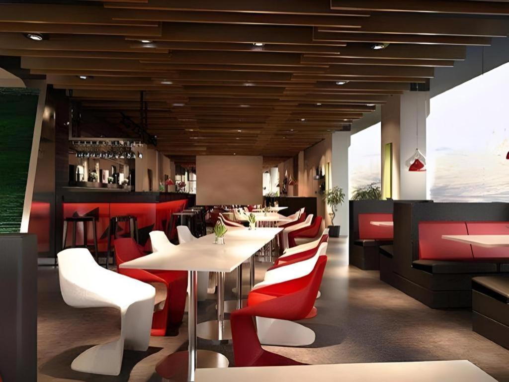 G Suites Hotel By Amithya Surabaya Eksteriør billede