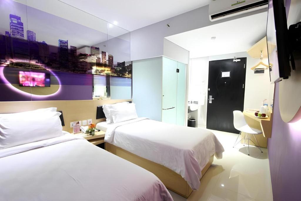 G Suites Hotel By Amithya Surabaya Eksteriør billede